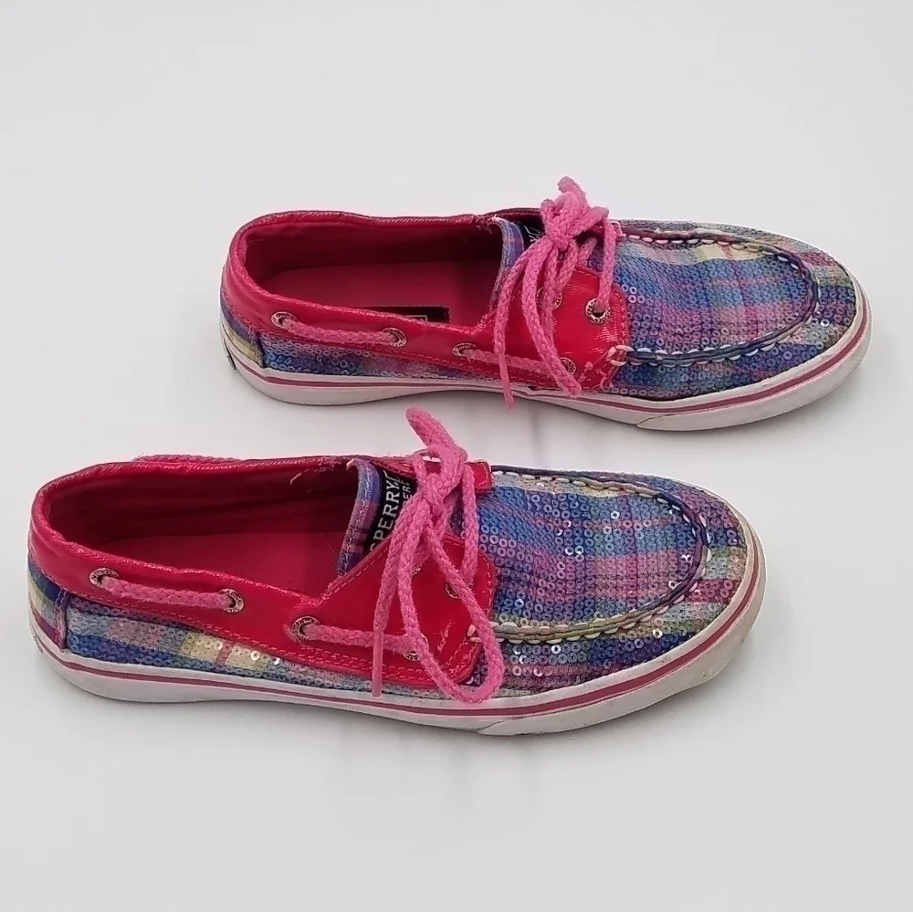 Sperry hot pink